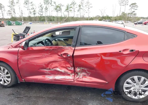 2013 Hyundai Elantra Gls/Limited z USA, uszkodzony, nr VIN 5NPDH4AE2DH20310